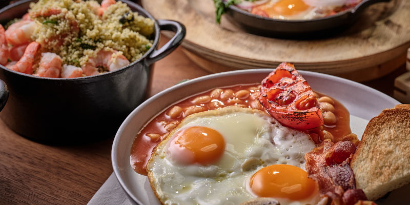 朝食のご案内